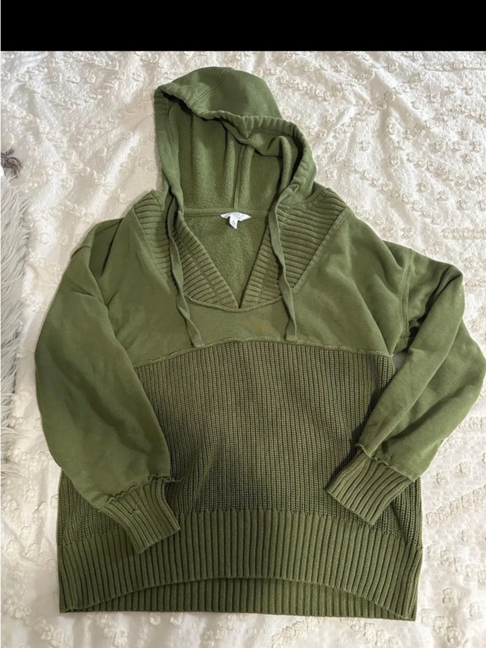 Time and Tru Olive Green V-Neck Hooded Knit Pullover